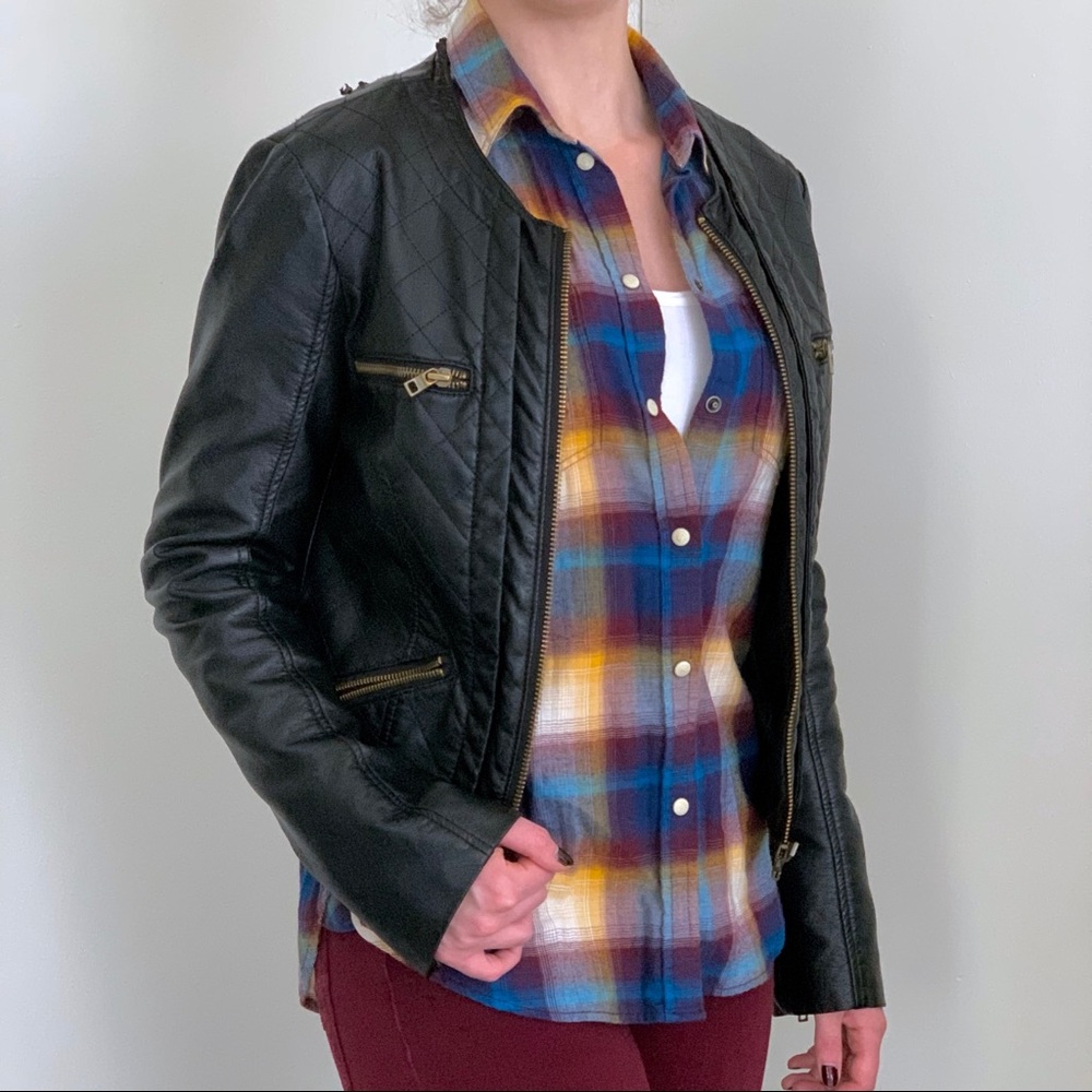 American Eagle black faux leather moto jacket quilted Elena Gilbert Y2K biker S